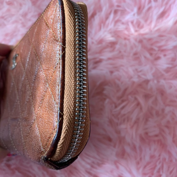 SOLD ๐ซ Chanel Classic Zip around Wallet ๐ซ - Picture 5 of 12